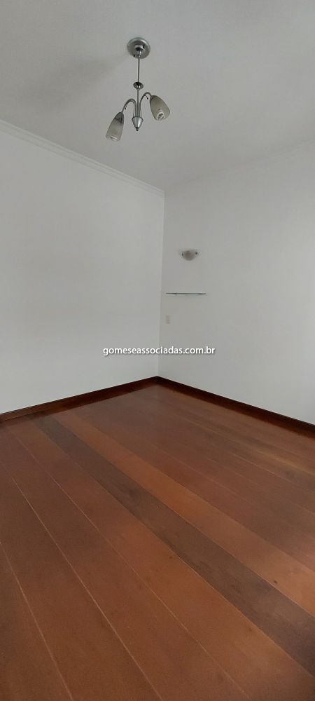 www.gomeseassociadas.com.br